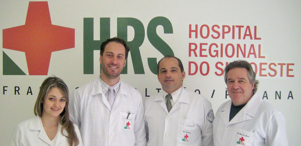 Equipe de odontologia do HR: Dra. Suellen Trentin Brum, Dr. Alcion de Abreu Jr, Dr. Vinicius Gomes e Dr. Paulo Sérgio Minussi.